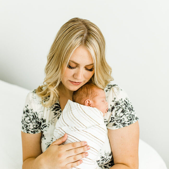 Card Newborn | Eagle Mountain Newborn Photographer